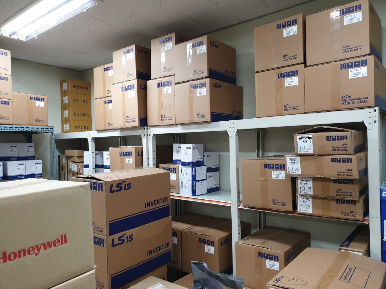 2000769928_uoN27bBY_7503dba39ea6faf80078bc3d905cb05184e617f1.jpg 이미지크게보기